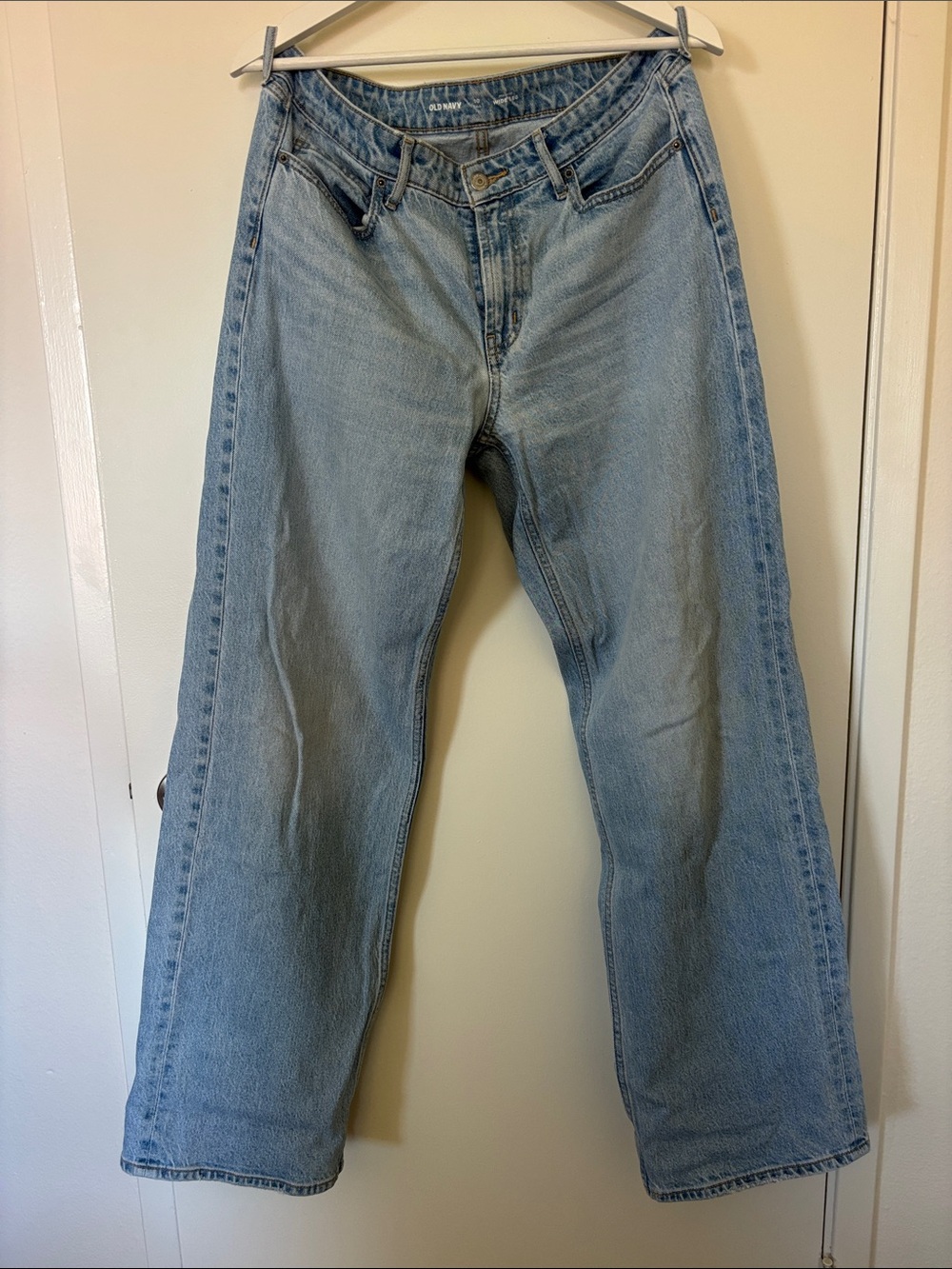Old Navy Women’s Size 10 Tall Light Wash Wide-Leg Jeans